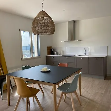 Maison Lumineuse - Vue Sur A 150m De La *